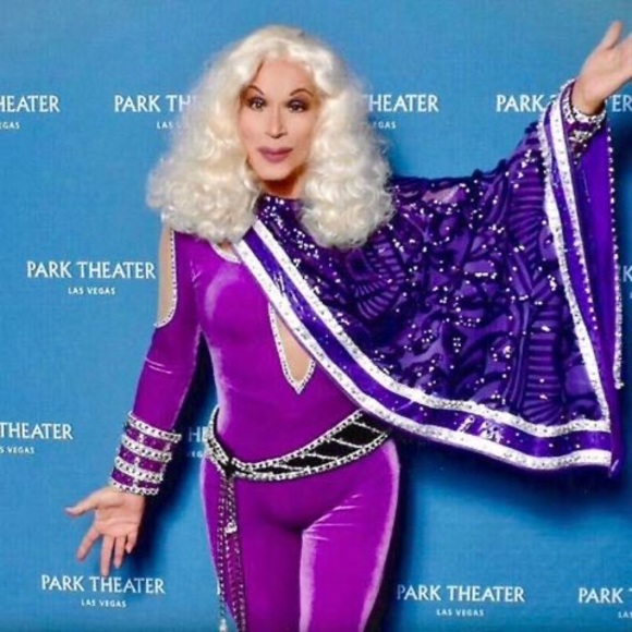 Meet your Posher, Cher-javier - Picture 1 of 1